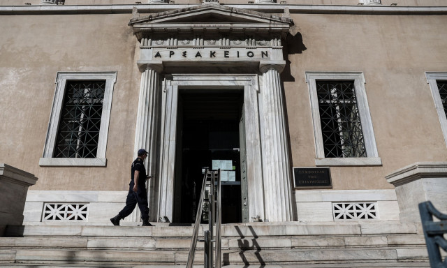 Λαζαράτος: «Τα Πανεπιστήμια δεν έχουν δικαίωμα προσφυγής» – Τι σημαίνει η απόφαση του ΣτΕ