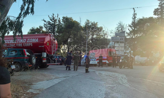 Μενίδι: Έσβησε η φωτιά στο στρατόπεδο ΚΑΠΟΤΑ - Εστάλη μήνυμα από το 112, δείτε εικόνες