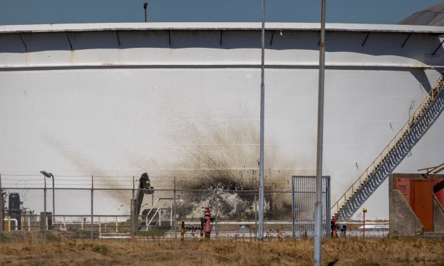 Έκρηξη στο λιμάνι του Ρότερνταμ: Ένας νεκρός και πολλοί τραυματίες