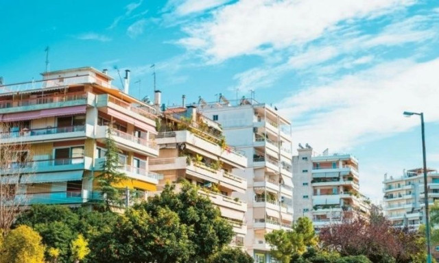 Ένα κτίριο «λήγει» στα 50; Τι λέει γνωστός αρχιτέκτονας και τι προβλέπουν οι κανονισμοί
