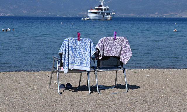 Καιρός: Υποχωρούν τα μελτέμια με μικρή άνοδο της θερμοκρασίας - Βροχές σε Ήπειρο και Κρήτη