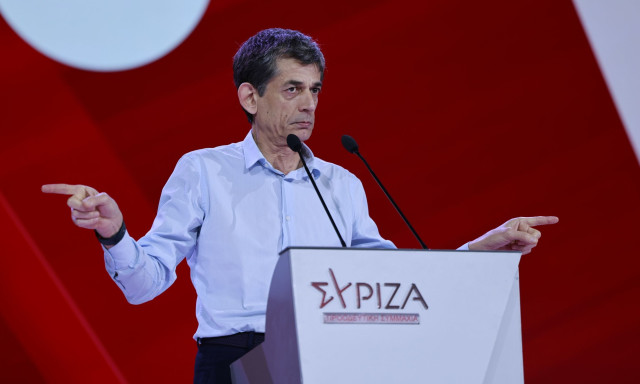 Νέα επίθεση Καρανίκα: Αν έχετε καμία βίλα και θέλετε διασφάλιση περιμένετε τον Τσίπρα να κανονίσει