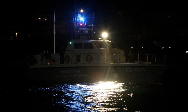 Χαλκιδική: Συναγερμός στο Λιμενικό μετά από βύθιση σκάφους στη μαρίνα Σάνη