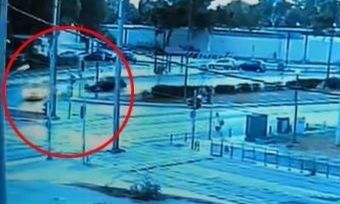 Τροχαίο στη Βούλα: Ελεύθερος μετά την απολογία του ο οδηγός ταξί - Του αφαιρέθηκε η άδεια οδήγησης