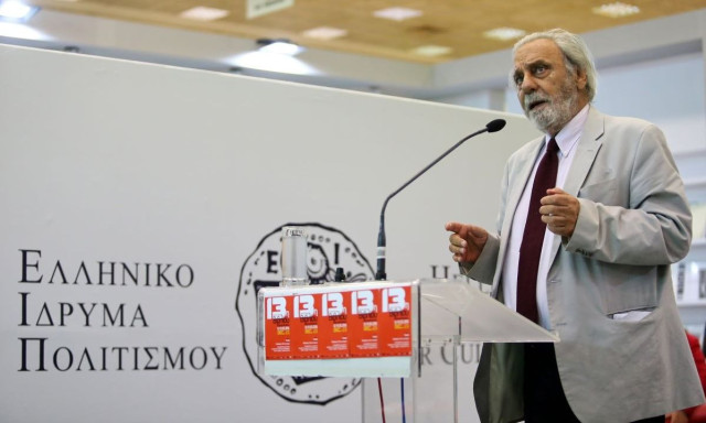 Κωνσταντίνος Τσουκαλάς: «Πλημμύρισε» με συλλυπητήρια το προφίλ της Φωτεινής Τσαλίκογλου