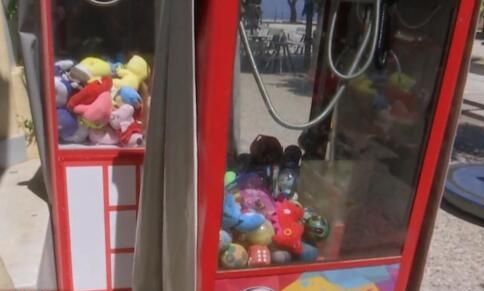 Αίγιο: Ξεσπά ο πατέρας του 5χρονου που καταπλακώθηκε από μηχάνημα με λούτρινα 