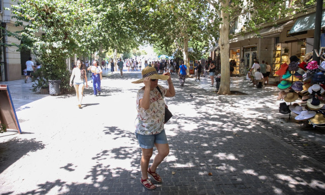 Καιρός – Καλλιάνος: Προσωρινή ανάσα τις επόμενες μέρες, νέος ισχυρός καύσωνας από την Κυριακή
