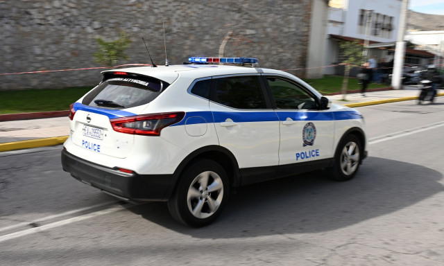 Πάτρα: 18χρονη τουρίστρια κατήγγειλε σεξουαλική παρενόχληση από εργαζόμενο σερβιτόρο