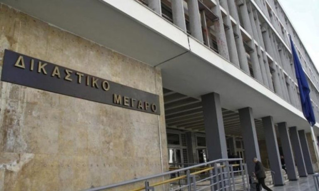 Θεσσαλονίκη: Οκτώ μήνες με αναστολή στον 48χρονο αστυνομικό για ενδοοικογενειακή απειλή