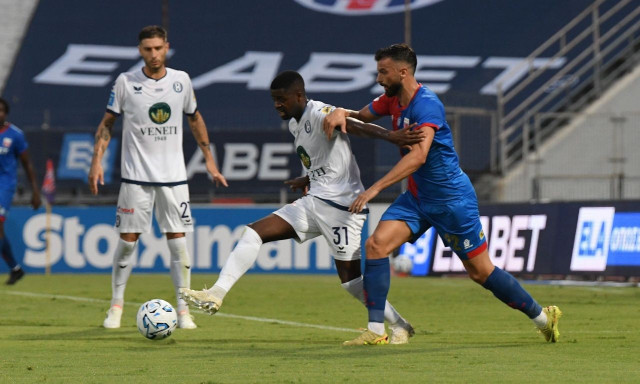 Βόλος - Ηρακλής 1-1: Αγώνας που είχε τα πάντα στο Πανθεσσαλικό