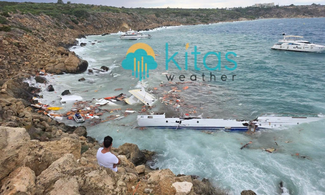 Κύπρος: Βυθισμένα σκάφη, απεγκλωβισμοί, διασώσεις με ελικόπτερο -Θεομηνία άνευ προηγουμένου στο νησί