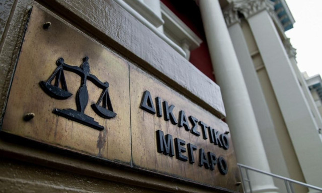 Πάτρα: Νέα προθεσμία να απολογηθεί έλαβε ο καθηγητής που κατηγορείται για ασέλγεια σε μαθήτρια