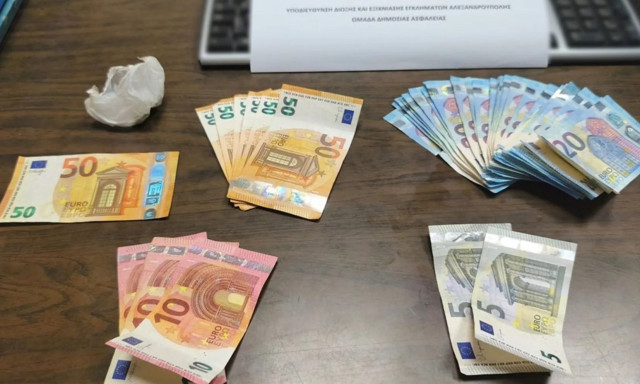 Αλεξανδρούπολη: Εντοπίστηκαν πλαστά χαρτονομίσματα– 5 συλλήψεις, ανάμεσά του ανήλικος