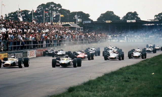 Ford: Ο θρυλικός Cosworth DFV και η επιστροφή στη Formula 1