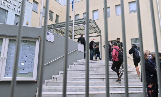 Σχολεία: Αλλάζουν τα πάντα με τις εκδρομές - Τι ισχύει με τους μαθητές που δεν συμμετέχουν
