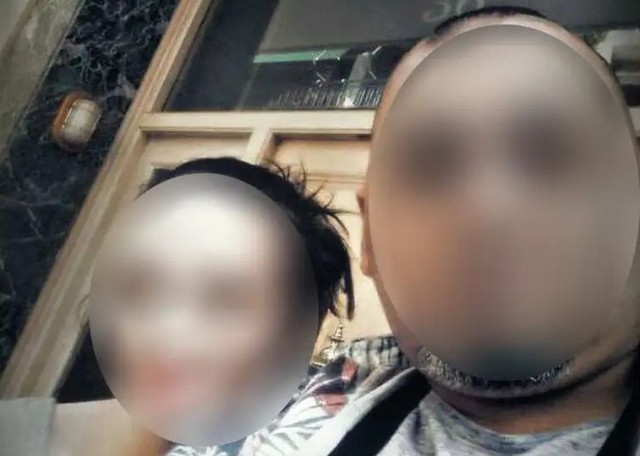Κυψέλη: Περιέφεραν το νεκρό μωρό από σπίτι σε σπίτι για 4 χρόνια - Μυστήριο με «εξαφανισμένο» παιδί