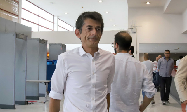 Καρανίκας για Τσίπρα «Αναξιόπιστος όποιος κάνει ιδιωτικό κόμμα κι έχει ευεργέτες -Αμόρφωτοι οι γύρω»