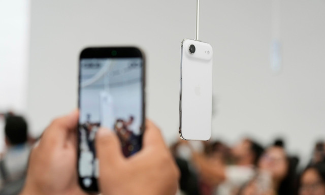 Πότε παρουσιάζει η Apple το νέο iPhone 18: Έρχεται αναδιπλούμενο κινητό; Όσα γνωρίζουμε
