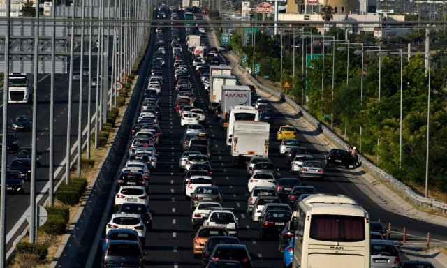 Μέγαρα: Τροχαίο στην Αθηνών - Κορίνθου, αυξημένη η κίνηση στο σημείο