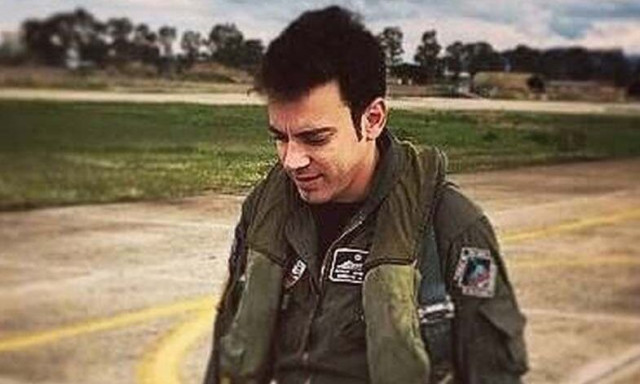 Τανάγρα: Πιλότος της Πολεμικής Αεροπορίας ξεσπά κι απαντά σε όσους προσβάλουν τη μνήμη των νεκρών