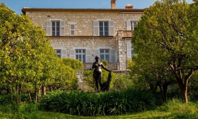 Ληστεία σε μουσείο του Ρενουάρ στη Γαλλία:  Έκλεψαν 4 πίνακες αξίας 9 εκατομμυρίων ευρώ