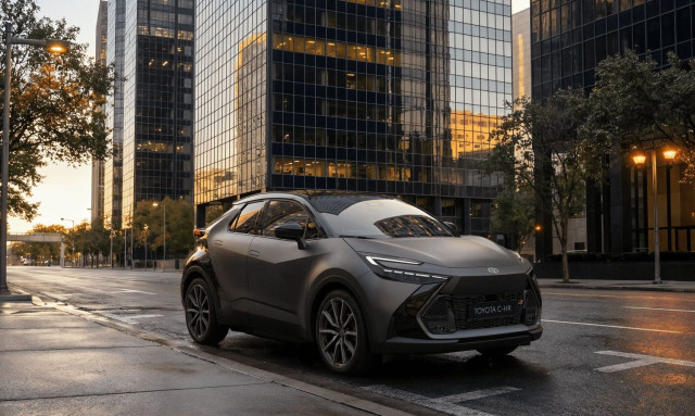 Το Toyota C-HR GR Sport ανανεώθηκε για τα 10 χρόνια του μοντέλου