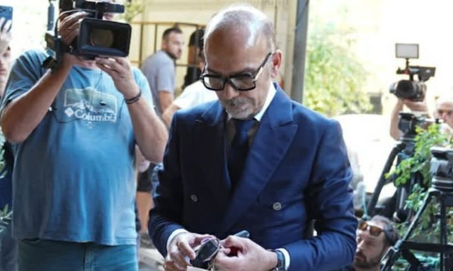 Γιώργος Μαζωνάκης: Κλιμάκιο του Ιατρικού Συλλόγου στην κλινική που άφησε την τελευταία του πνοή