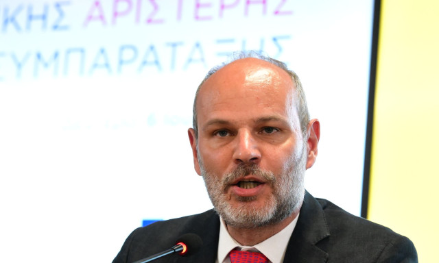 Κυβερνητικές πηγές κατά Κουτεντάκη: Μπορεί να έχει έρθει στη χώρα μας το επόμενο Νόμπελ οικονομίας