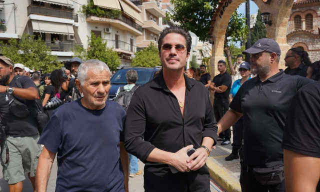 Οικονομόπουλος για Μαζωνάκη: «Με έπαιρνε ενάμιση μήνα διαρκώς τηλέφωνα - Νιώθω τύψεις»