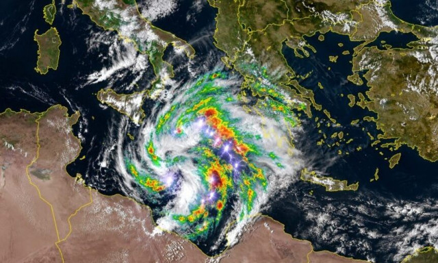 Καιρός - Ιταλοί μετεωρολόγοι: Βαθύς μεσογειακός κυκλώνας πλήττει Ιταλία, Μάλτα, Λιβύη και Ελλάδα