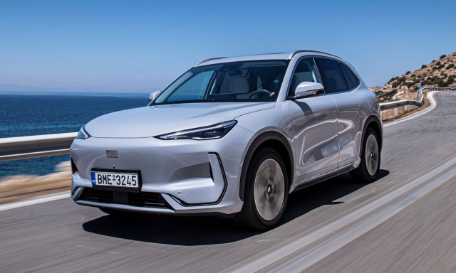 Το Geely EX5 γίνεται E5 και αναβαθμίζεται