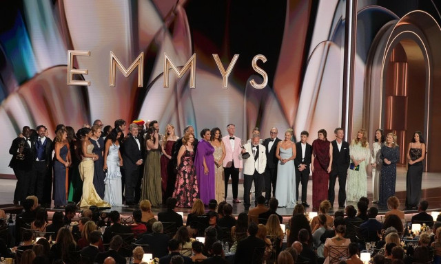 Βραβεία Emmy 2026: «Σάρωσαν» τα «Widow’s Bay» και «The Pitt» - Όλοι οι νικητές