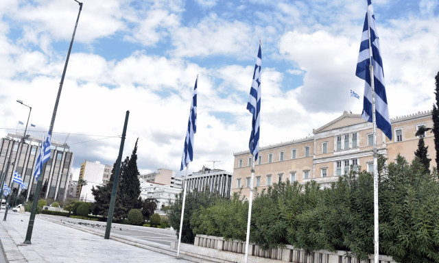 Τα ευρήματα των δημοσκοπήσεων: Η ΝΔ πάνω από το 30%, αλλά η κάλπη παραμένει ρευστή