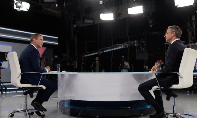 Διπλή παρέμβαση Μητσοτάκη: Φρένο στο ράλι του πετρελαίου, ενίσχυση του επιδόματος ανεργίας
