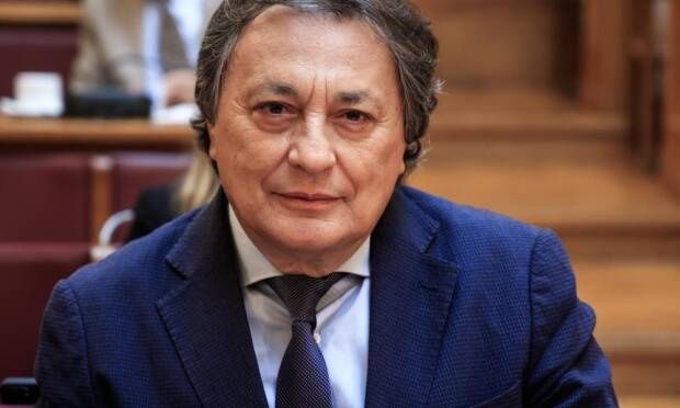 Στο ΠΑΣΟΚ ο βουλευτής Αυλωνίτης: «Θα ενώσουμε δυνάμεις για πολιτική αλλαγή» είπε ο Ανδρουλάκης