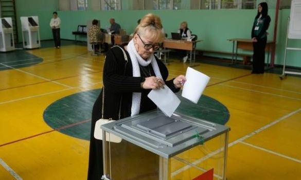 Ρωσία: Στο 57,5% η Ενωμένη Ρωσία του Πούτιν - Τα πρώτα αποτελέσματα