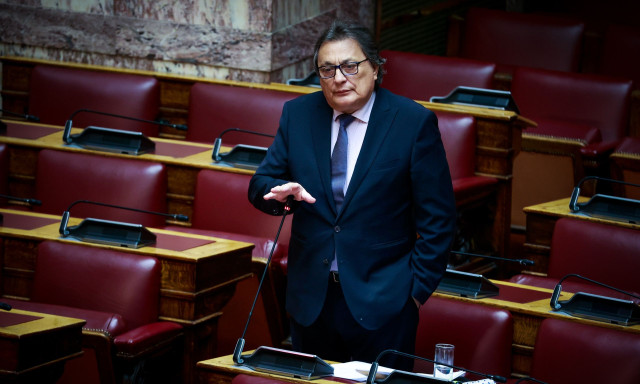 Οι μεταγραφές φέρνουν τα πρώτα «ζόρια» στο ΠΑΣΟΚ