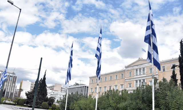 Δημοσκόπηση Alco: Πρώτη με διαφορά δέκα μονάδων η ΝΔ - Εκτός Βουλής ο ΣΥΡΙΖΑ, ποιοι μπαίνουν οριακά