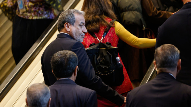 AXIOS: Αραβική διαμεσολάβηση για συνάντηση ΗΠΑ και Ιράν - Το δίλημμα Τραμπ για συμφωνία ή αφανισμό