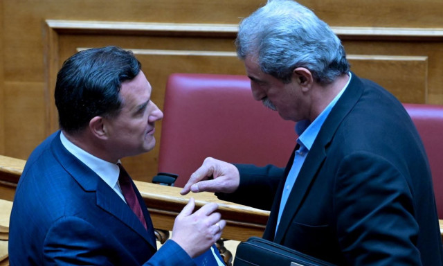Νέα κόντρα Άδωνι - Πολάκη: «Σιχαμένο υποκείμενο» - «Παραιτήσου» - Βίντεο