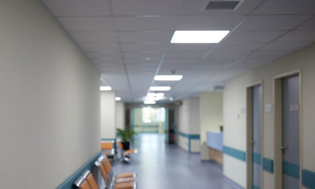 Θεσσαλονίκη: Νεκρός ο διευθυντής της Νευρολογικής του 424 - Κλείδωσε για να αλλάξει ρούχα