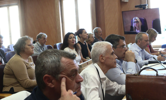 Κυψέλη: Στο «περίμενε» οι πραγματογνωσύνες για τα κτήρια που επηρεάστηκαν από το μετρό