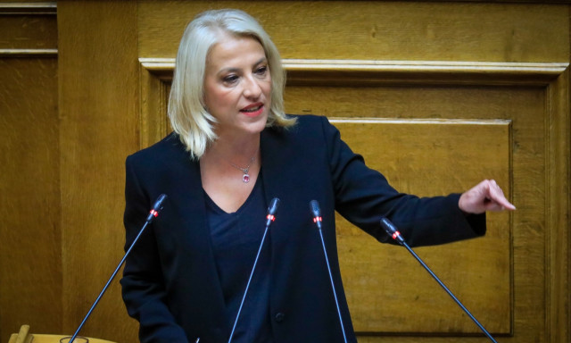 ΣΥΡΙΖΑ: Πυρά κατά Τραμπ και 6+1 ερωτήματα σε Μητσοτάκη πριν από την ομιλία στον ΟΗΕ