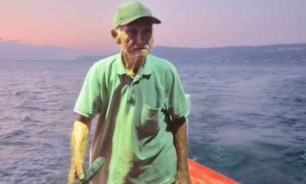 Εύβοια: 92χρονος διεκδικεί θέση στο βιβλίο Γκίνες, ως ο γηραιότερος εν ενεργεία ψαράς στον κόσμο