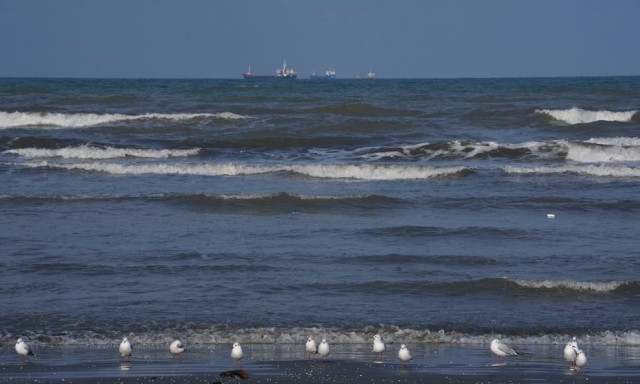 Το Ιράν στρέφει το εμπόριό του προς την Κασπία καθώς ο πόλεμος πλήττει τα Στενά του Ορμούζ