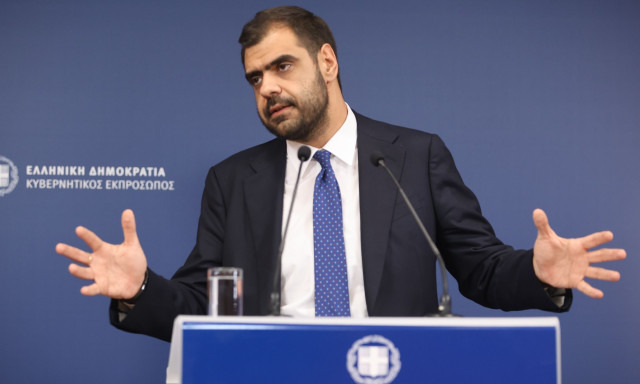Μαρινάκης: Αν ακούγαμε την αντιπολίτευση δεν θα είχαμε σεντ να δώσουμε