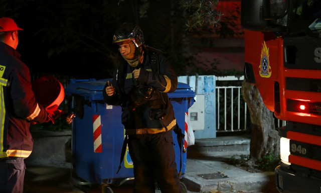 Φωτιά σε πολυκατοικία στη Νέα Ιωνία: Εκκενώθηκαν τα διαμερίσματα