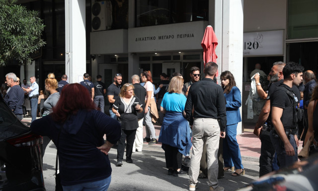 Πειραιάς: Τηλεφώνημα για βόμβα στην Εισαγγελία