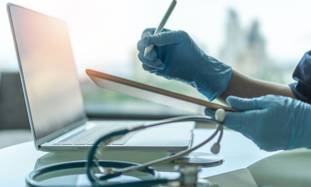 Medwatch: «Εξαφανίστηκαν» 9 στις 10 διαφημίσεις ιατρικών υπηρεσιών – Οι 223 «κόκκινες» περιπτώσεις