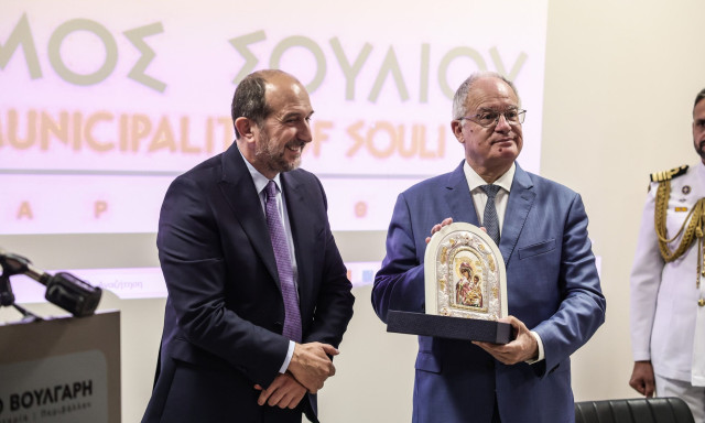 Τασούλας: Ανακηρύχθηκε επίτιμος δημότης Σουλίου - «Η Ήπειρος είναι συνδεδεμένη με όλη την Ελλάδα»